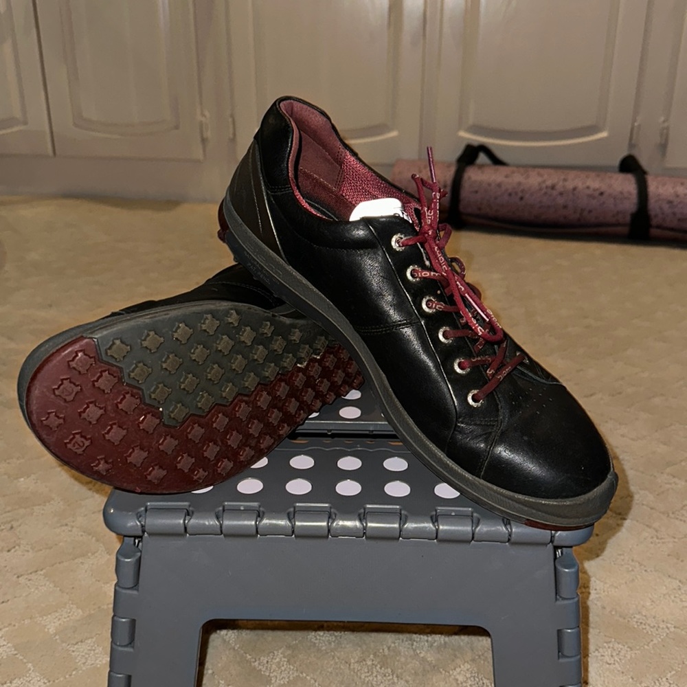 Ecco Men’s golf shoes